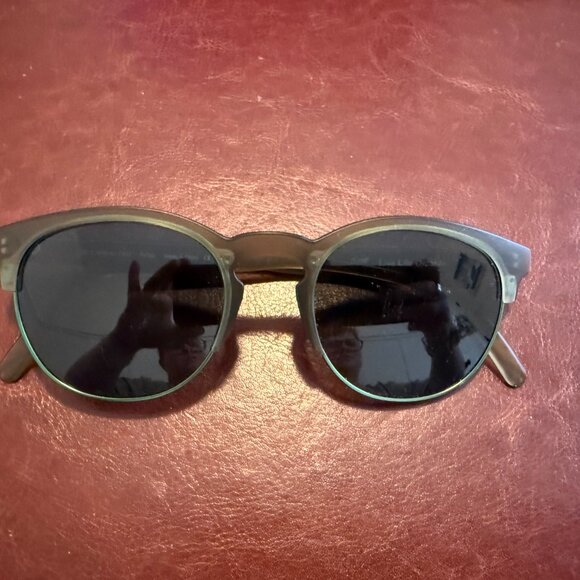 Sunski Matte Green Sunglasses – Unisex - Picture 2 of 8